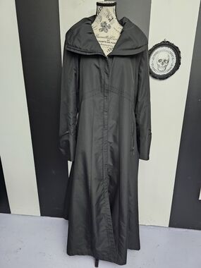 Long Black Trench Coat with Wide Shawl Collar — Women's Trench